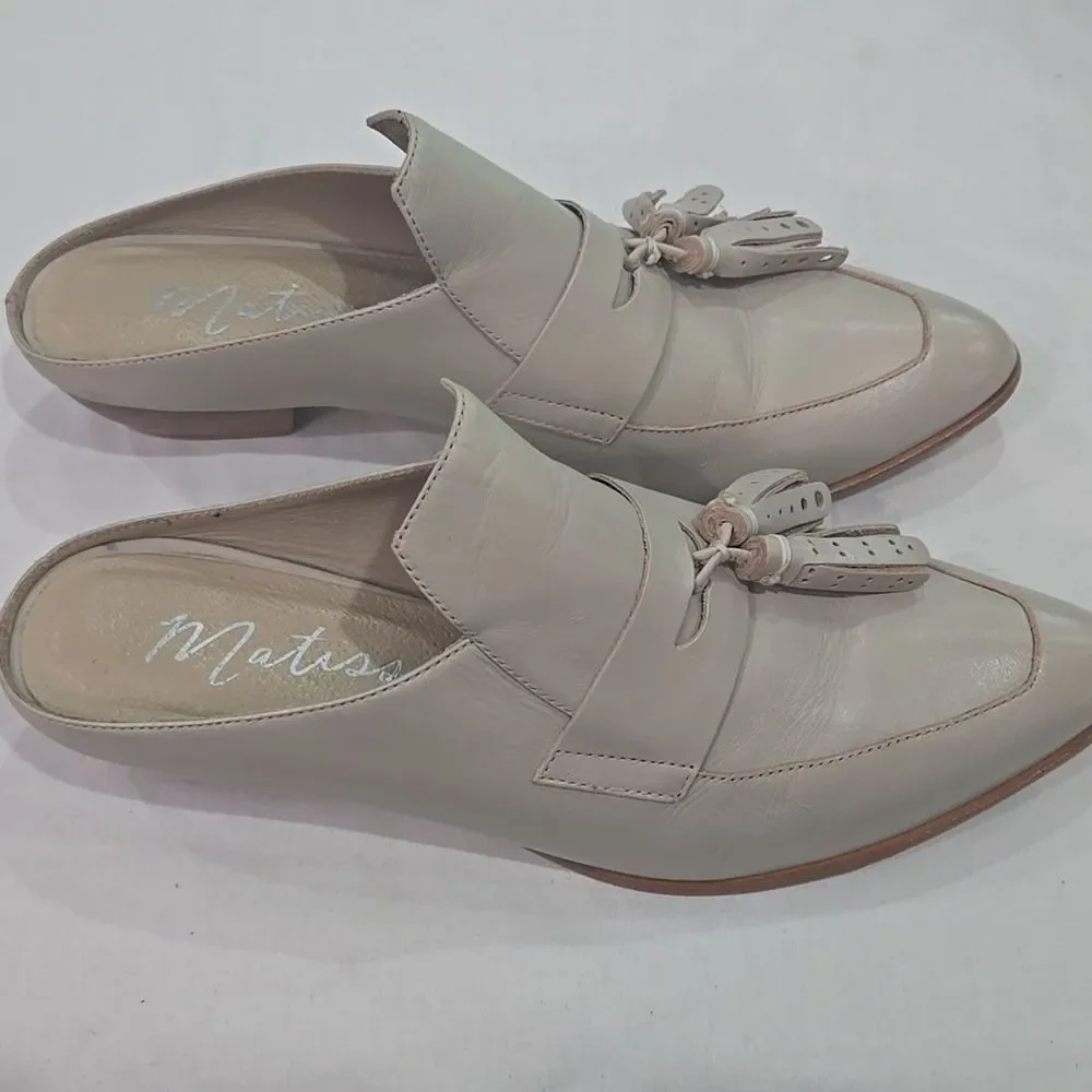 Matisse Beige Skill Tassel Slip On Loafers Size 8.5 - Picture 3 of 8